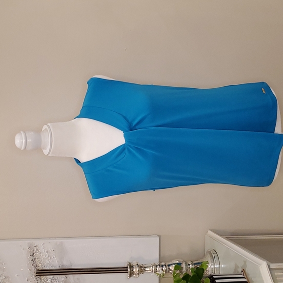 Calvin Klein 💙NWT💙Size Medium Turquoise Sleeveless Top! 💙💙💙 - Picture 11 of 13